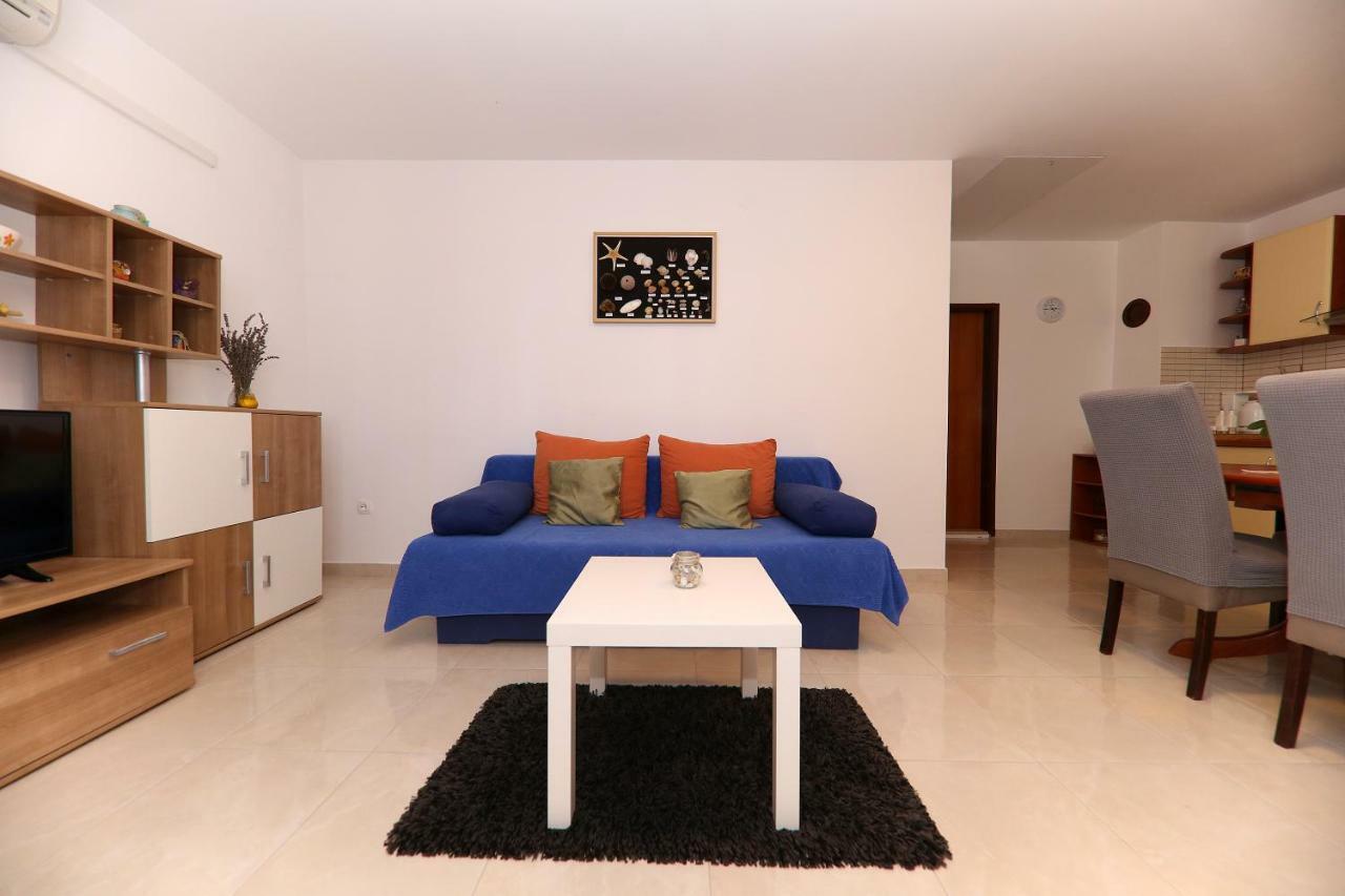 Apartments Anka Rtina Exterior photo
